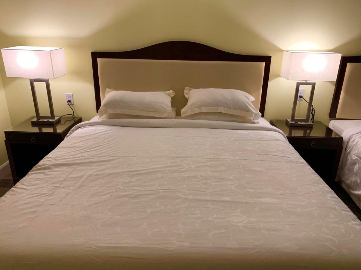 西方7号汽车旅馆 Carleton Place 外观 照片